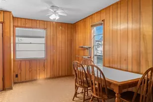 614 Sarah St, Edna, TX 77957 - Photo 8