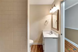 919 Eden Roc St, Victoria, TX 77904 - Photo 16