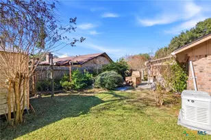 105 Chesapeake Ave, Victoria, TX 77904 - Photo 24