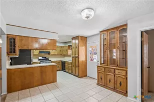 105 Chesapeake Ave, Victoria, TX 77904 - Photo 16