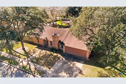 105 Chesapeake Avenue, Victoria, TX 77904 - Photo 32