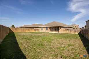 313 Northshore Trail, New Braunfels, TX 78130 - Photo 18