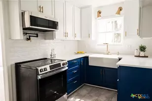 1004 E Buena Vista Ave, Victoria, TX 77901 - Photo 4