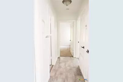 1004 E Buena Vista Avenue, Victoria, TX 77901 - Photo 10