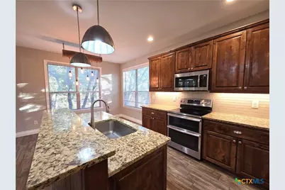 131 Flint Circle, Canyon Lake, TX 78133 - Photo 4