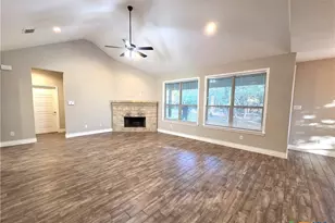 131 Flint Circle, Canyon Lake, TX 78133 - Photo 2