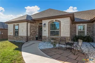 408 Magnolia Dr, Troy, TX 76579 - Photo 4