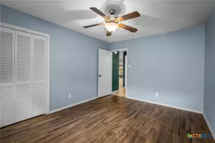 960 Twin Oaks Dr, New Braunfels, TX 78130 - Photo 18