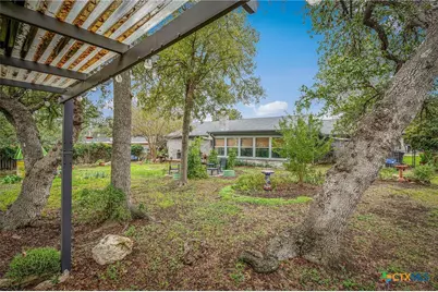 960 Twin Oaks Drive, New Braunfels, TX 78130 - Photo 28