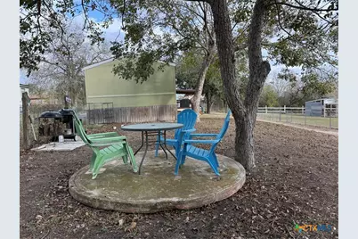 107 Dallas Street, Goliad, TX 77963 - Photo 26