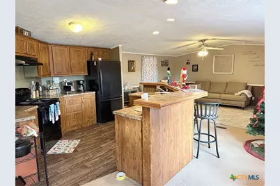 107 Dallas Street, Goliad, TX 77963 - Photo 12