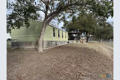 107 Dallas Street, Goliad, TX 77963 - Photo 1