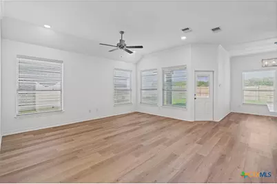 1110 Bending Bough Way, Temple, TX 76502 - Photo 10