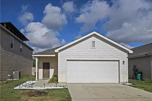 4814 Flying Hooves, San Antonio, TX 78222 - Photo 2