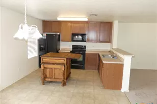 664 Northern Lights Dr, New Braunfels, TX 78130 - Photo 2