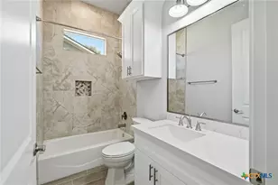 200 Waikakaaua, Bastrop, TX 78602 - Photo 10