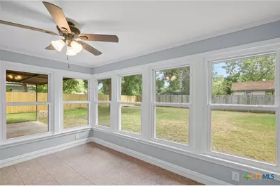 1003 Fern Lane, Victoria, TX 77904 - Photo 12