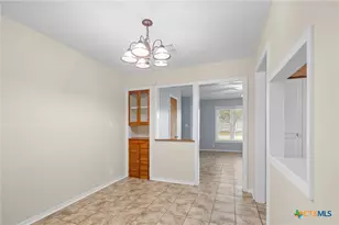 1003 Fern Ln, Victoria, TX 77904 - Photo 14