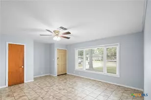 1003 Fern Ln, Victoria, TX 77904 - Photo 16