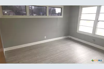 3401 Redwood Drive, Victoria, TX 77901 - Photo 6