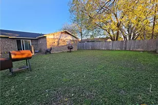 1503 S Ws Young Dr, Killeen, TX 76543 - Photo 32