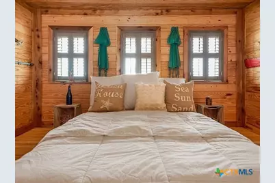 112 Wedig Street, Port Lavaca, TX 77979 - Photo 22