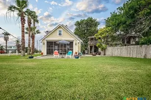 112 Wedig St, Port Lavaca, TX 77979 - Photo 28