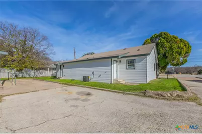 311 & 315 Smith Street, Belton, TX 76513 - Photo 42