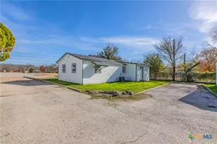 311 & 315 Smith St, Belton, TX 76513 - Photo 8