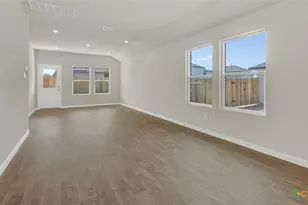 105 Morning Side Grv, San Marcos, TX 78666 - Photo 10