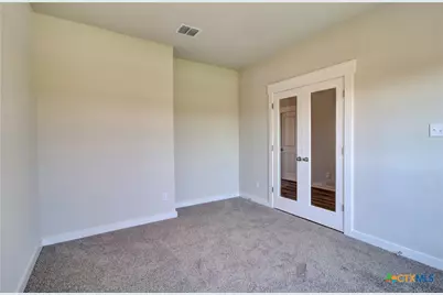 2518 White Daisy Hill, Converse, TX 78109 - Photo 4