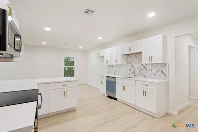 1029 N 45th Street, Waco, TX 76710 - Photo 14