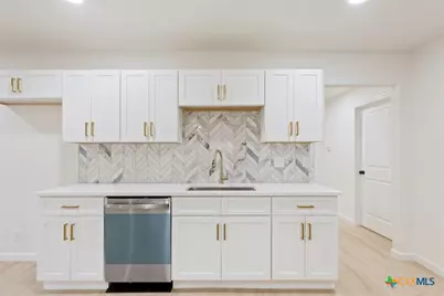 1029 N 45th Street, Waco, TX 76710 - Photo 16