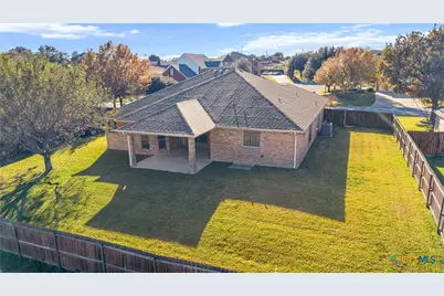 2121 Grizzly Trail, Harker Heights, TX 76548 - Photo 6