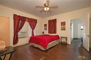 320 E Faust, New Braunfels, TX 78130 - Photo 12