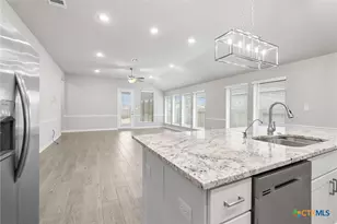 3129 Coral Way, Seguin, TX 78155 - Photo 14