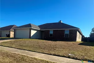 3804 Captain Dr, Killeen, TX 76549 - Photo 2