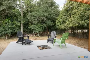 625 Creek Dr, New Braunfels, TX 78130 - Photo 30