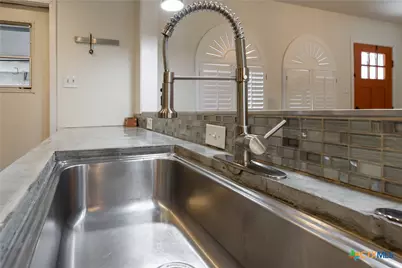 625 Creek Drive, New Braunfels, TX 78130 - Photo 16