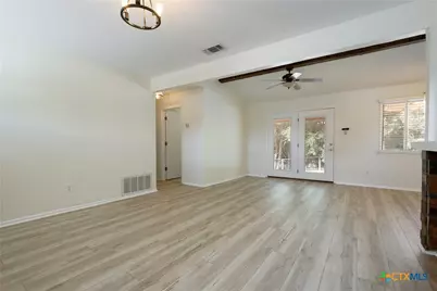 625 Creek Drive, New Braunfels, TX 78130 - Photo 6