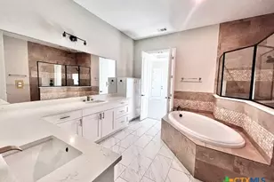 401 Willow Dr, Troy, TX 76579 - Photo 10