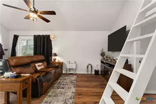 185 Yaupon, Sheridan, TX 77475 - Photo 12