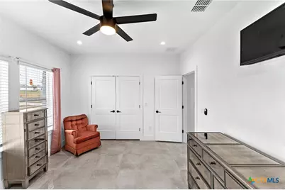 7074 Newman Boulevard, Kyle, TX 78640 - Photo 20