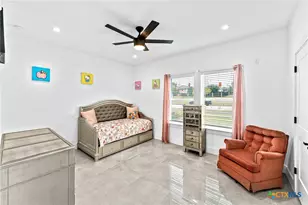 7074 Newman Blvd, Kyle, TX 78640 - Photo 18