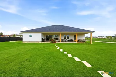 7074 Newman Boulevard, Kyle, TX 78640 - Photo 34