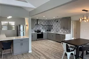 744 Hill Top Dr, Canyon Lake, TX 78133 - Photo 10