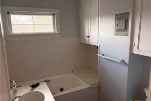 1014 N Hunt St, Cuero, TX 77954 - Photo 34