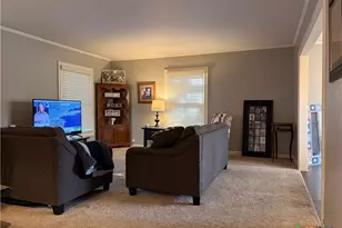 1014 N Hunt St, Cuero, TX 77954 - Photo 12