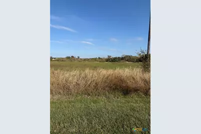 000 River Hollow Way, Blessing, TX 77419 - Photo 6