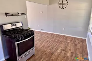 1612 Alamo Dr, Victoria, TX 77901 - Photo 6